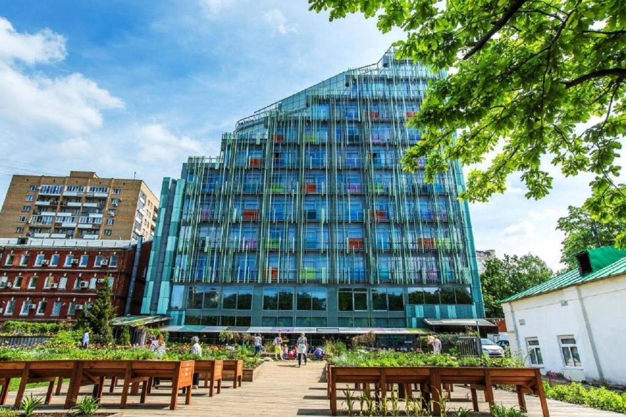 Отель Garden Embassy снаружи 2