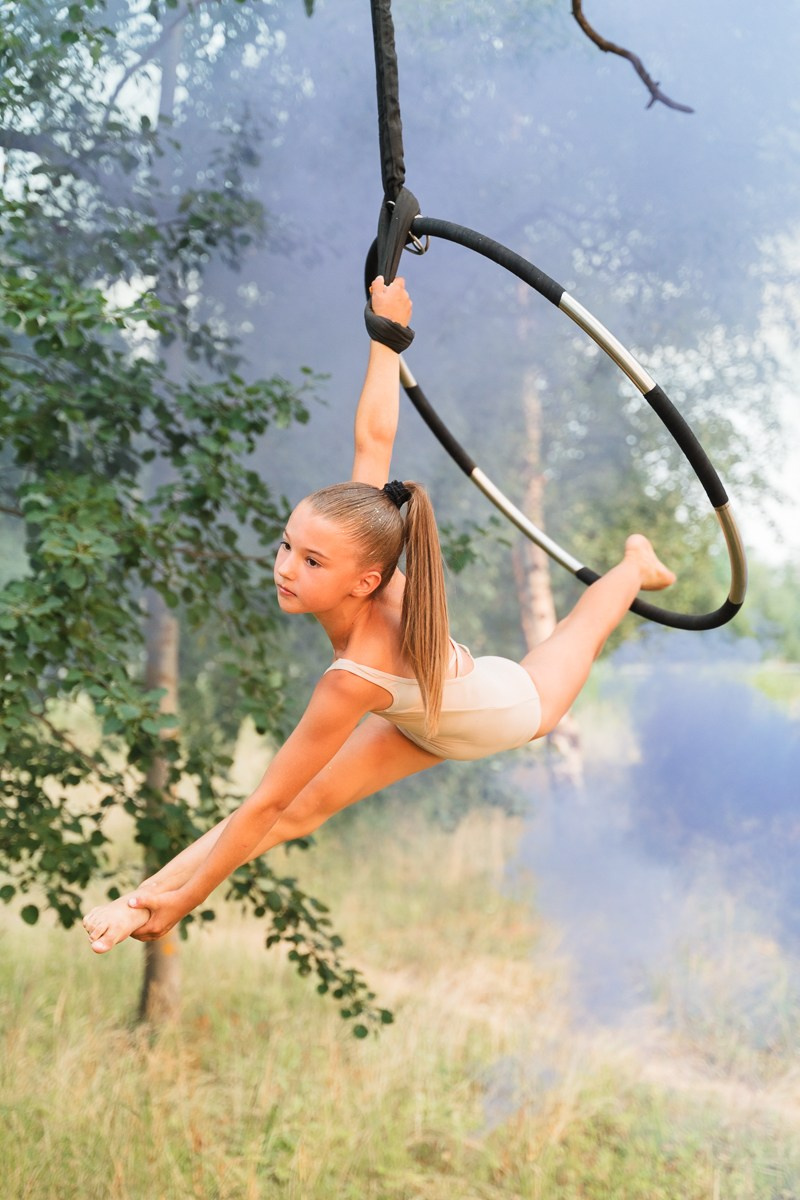 Фотопроект «Фаеры в лесу». Репортажный и семейный фотограф в Санкт-Петербурге Тарас Марченко