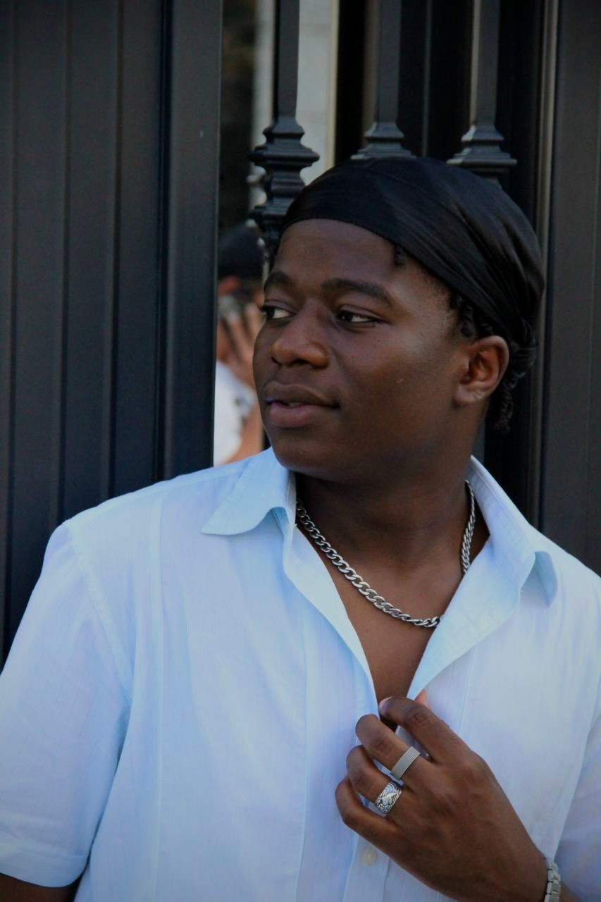 Новосибирск. Коммерческий фотограф для маркетплейсов Wildberries и Ozon в Новосибирске — фото и видео для брендов