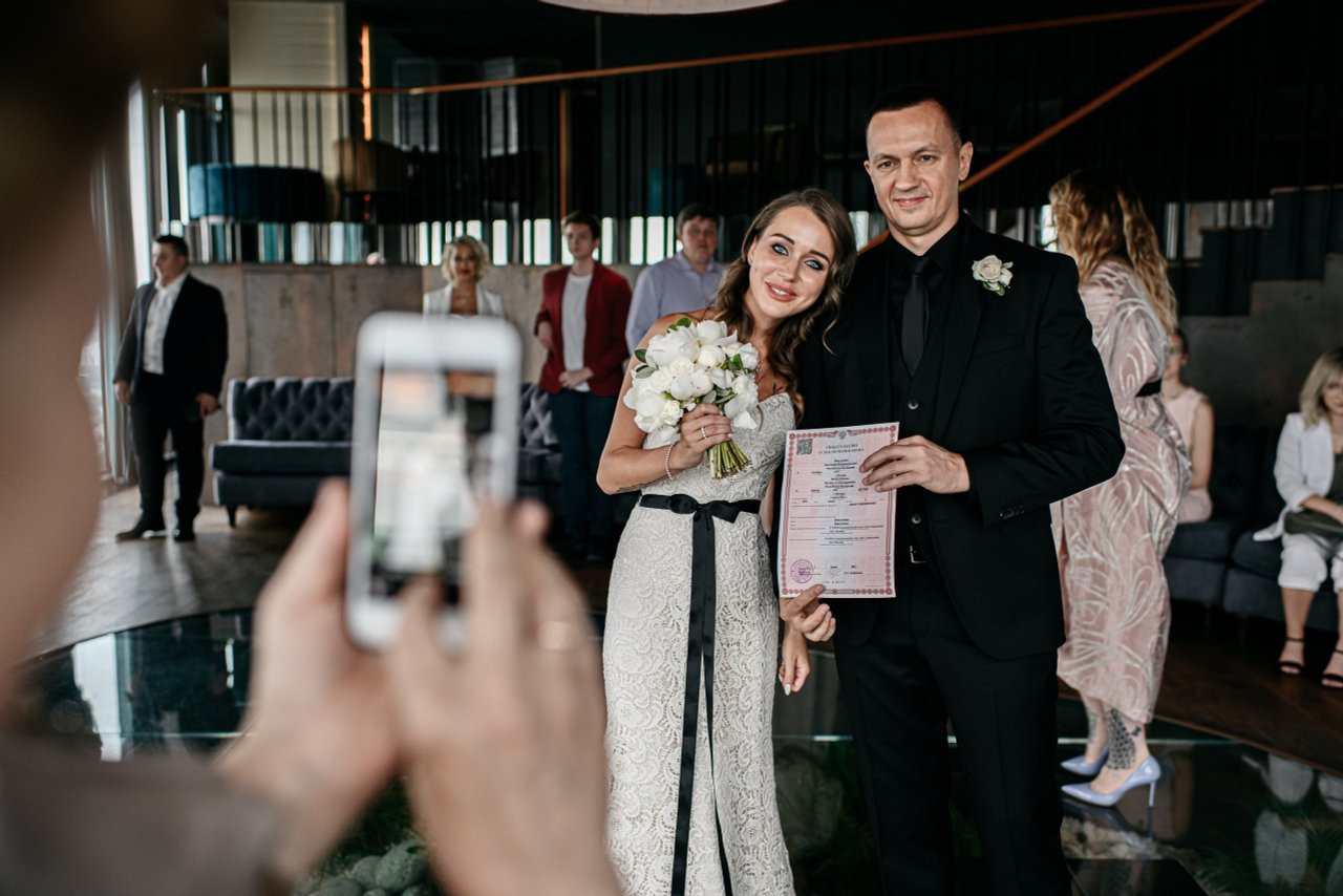 Свадьба в ЗАГСе Москва-Сити | Фотограф Антон Матвеев. Свадебный фотограф в Москве | Антон Матвеев