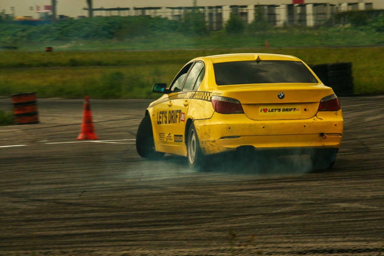 Фотограф автомобилей в Санкт-Петербурге | Сергей Шихов