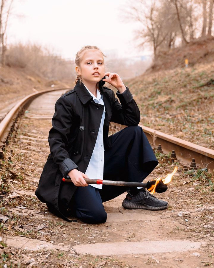 «Ваши дети дома?». Модель подросток Кристина Шэр в Москве