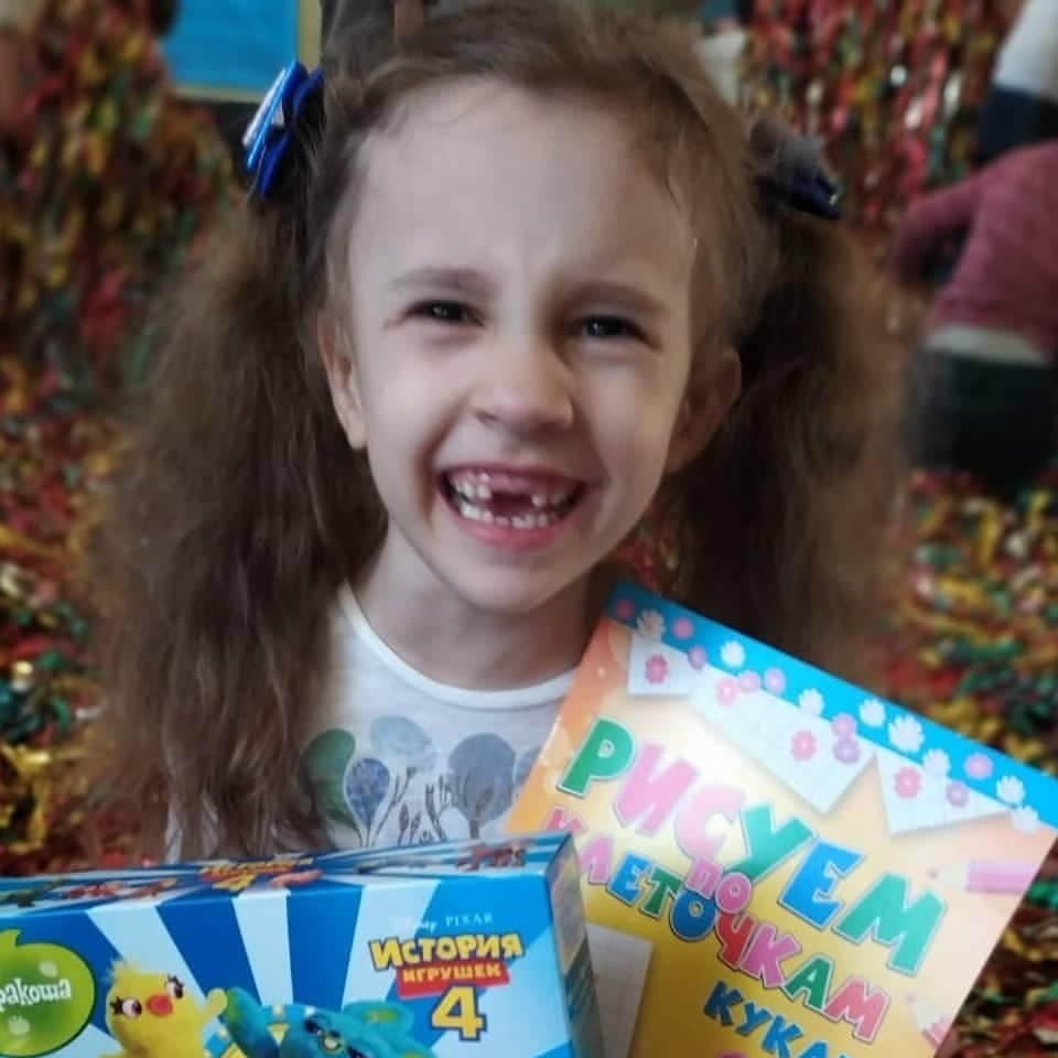 Творческие праздники с @kancline_rnd — рисуем радость по клеточкам! 🎨❤️