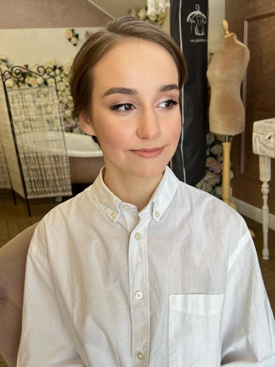 Стилист Анна Сад. Подрядчики и друзья сети свадебных площадок House for wedding