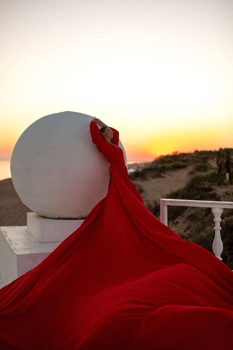 ЛЕТЯЩИЕ ПЛАТЬЕ. Https://malovafoto.ru