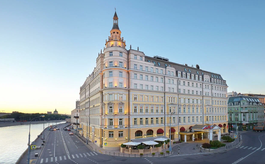 Отели — подборка. Фотограф индивидуальных женских портретов и LOVEstory в Москве