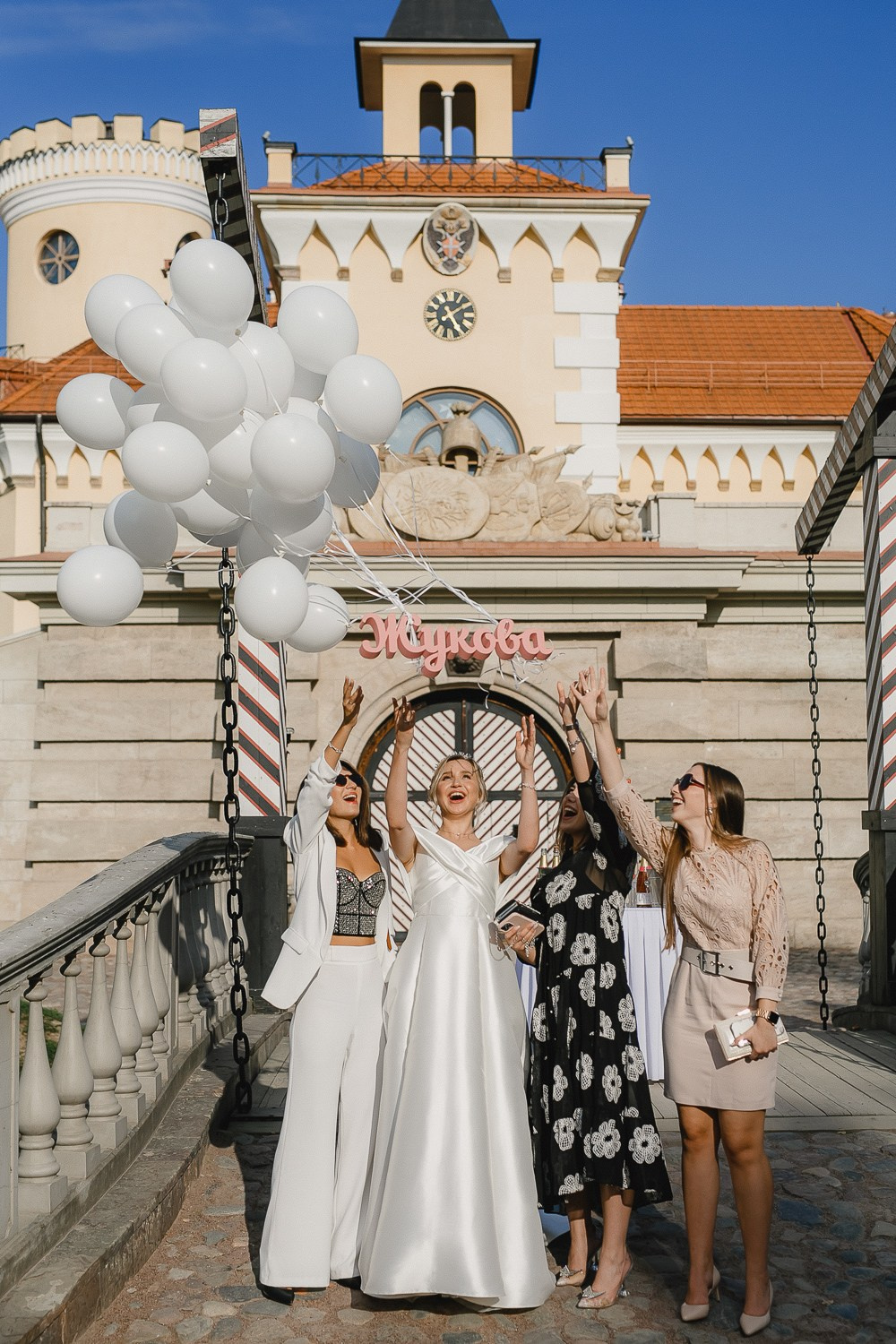 Свадьба в замке БИП. Семейный, портретный и свадебный фотограф в Санкт-Петербурге и Москве