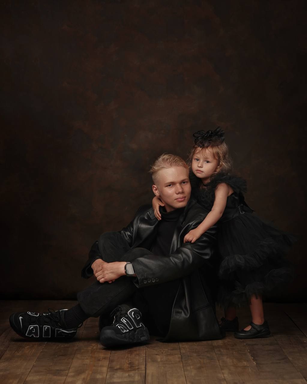 Новогодняя семейная фотосессия. Фотостудия Гранд в Санкт-Петербурге