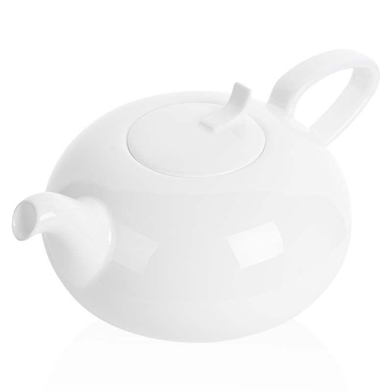 Чайник цапель на белом фоне