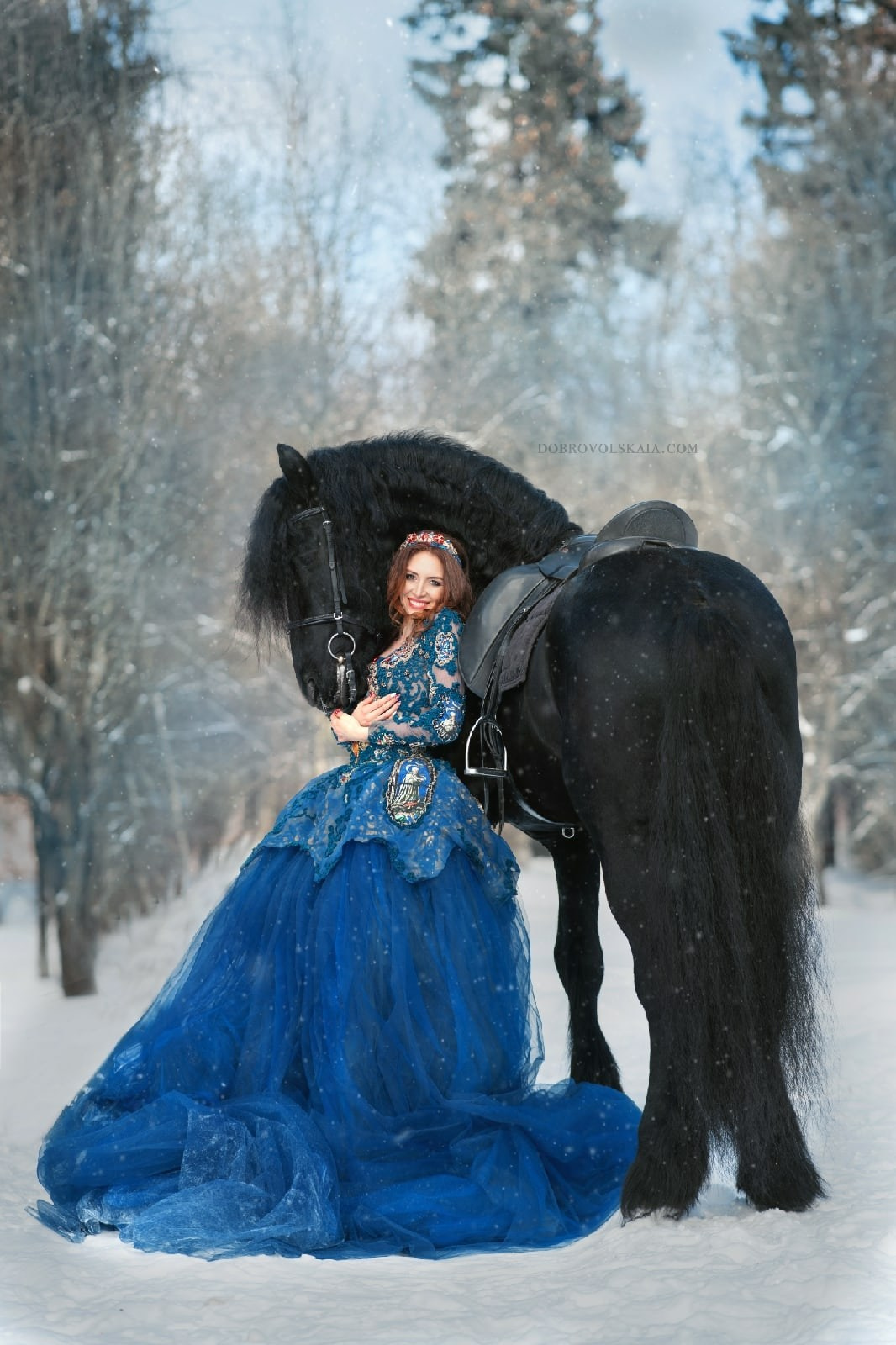 Бэлла. Русские народные костюмы в Москве