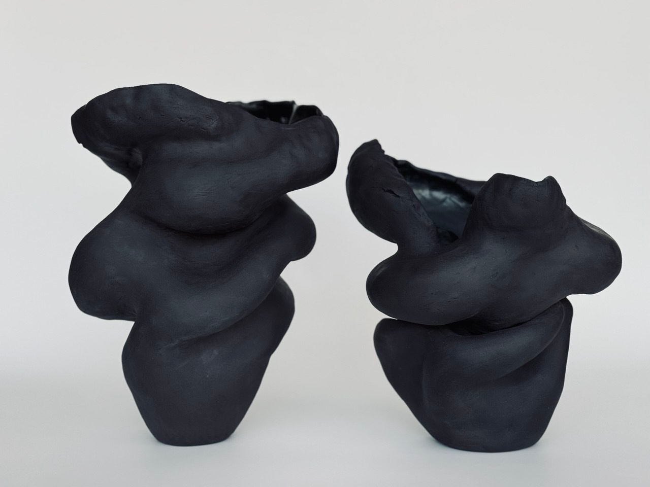 авторская керамика темная материя художник Татьяна Богданова керамика ручной работы