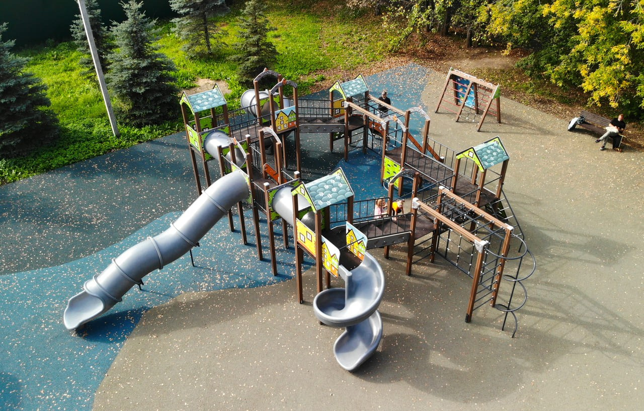 Таврика МАФ Сервис, комплексное благоустройство территорий и детских площадок в Крыму