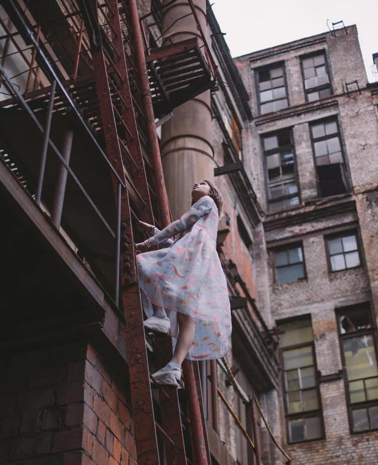 Мубдорд: Художник-урбанист. Контент-съёмка и бизнес-портреты в Москве. Виктория Кулюкина