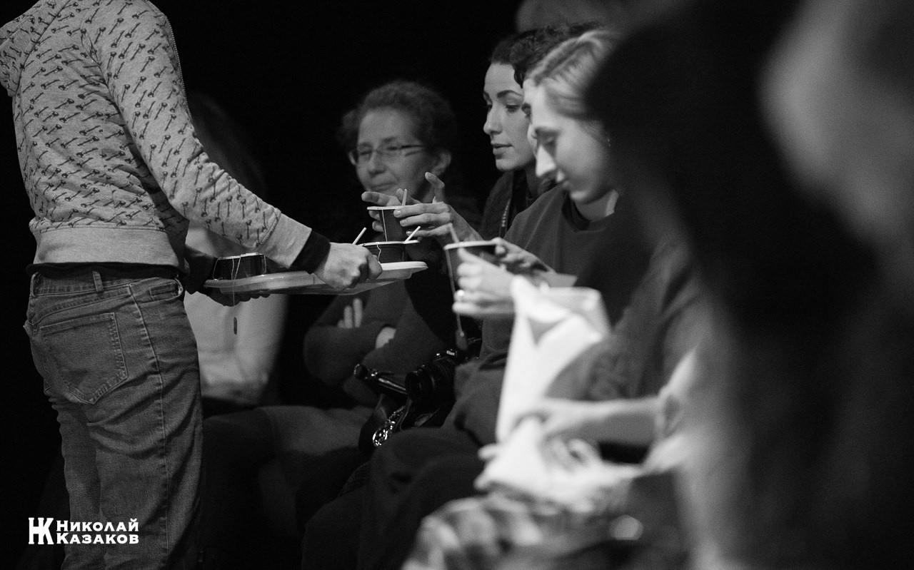 Моноспектакль Юлии Мен «Не отпускай меня». Николай Казаков. Профессиональный фотограф. Преподаватель фотографии