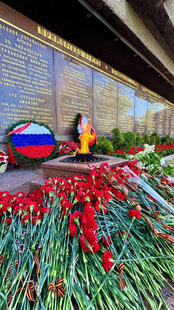 Музеи Севастополя, что посмотреть в Севастополе, экскурсии по Севастополю. Профессиональная фотосъемка в Крыму. Натуральные эмоции и живые кадры. Забронируйте дату прямо сейчас!