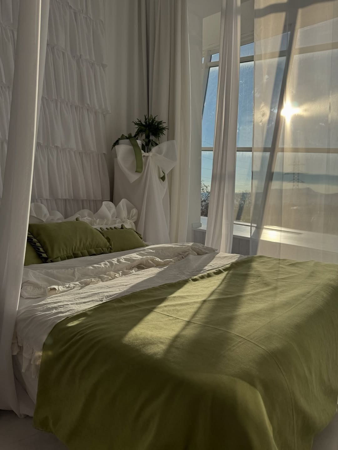 Лучшие Фотостудии Симферополя - топ-мета для сьемки в 2025. Профессиональная фотосъемка в Крыму. Натуральные эмоции и живые кадры. Забронируйте дату прямо сейчас!