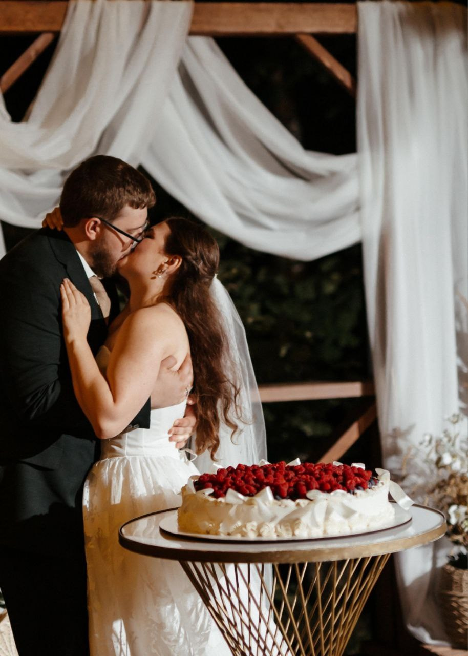 Торт Григорьева. Подрядчики и друзья сети свадебных площадок House for wedding