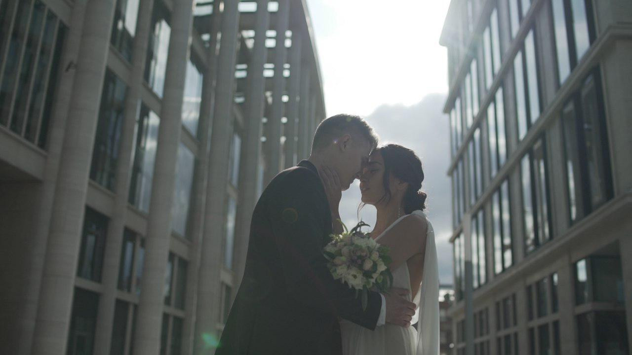 Свадебный видеооператор Владимир Таирян. Портретный и свадебный фотограф Алла Карени Москва