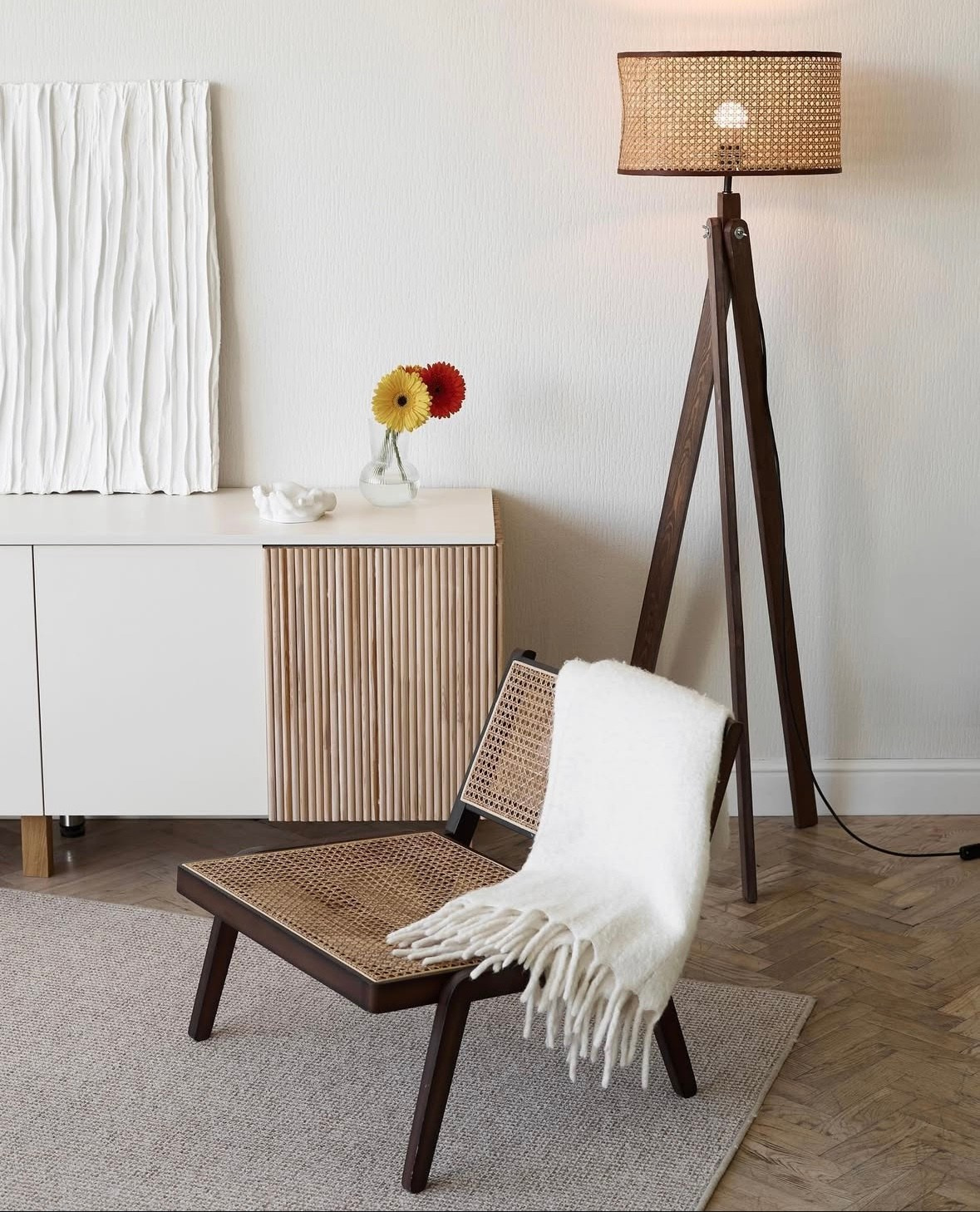 Фотостудия Stories. Понравилась студия? Напишите — организую съёмку именно здесь. Фотограф Людмила Дутко. Фотограф в Минске Людмила Дутко