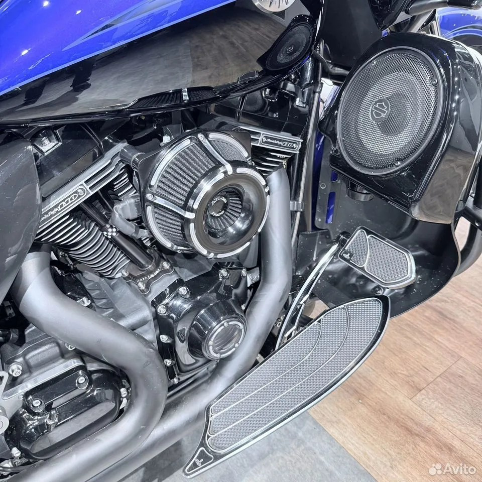 2012 CVO Road Glidе Ultrа 110 АBS «Dark Warriоr». Hello Davidson, Москва. Только хорошие мотоциклы…