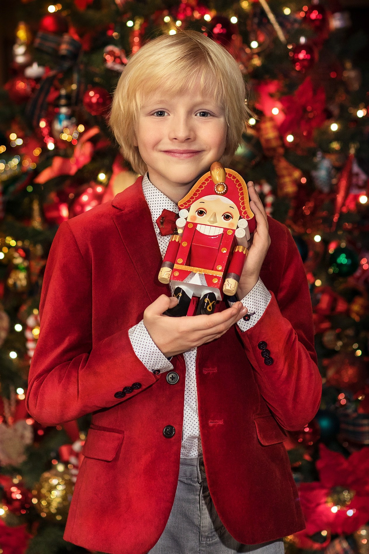 Другие виды съёмок. Школьные выпускные альбомы в Санкт-Петербурге!