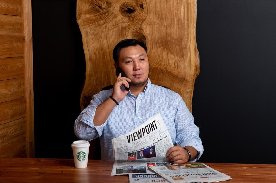 Деловой (бизнес) портрет. Фотостудия Алматы. Фотосъемка Алматы. Фотосессия Алматы. Фотокурсы. Обучение фотографии. Аренда студии