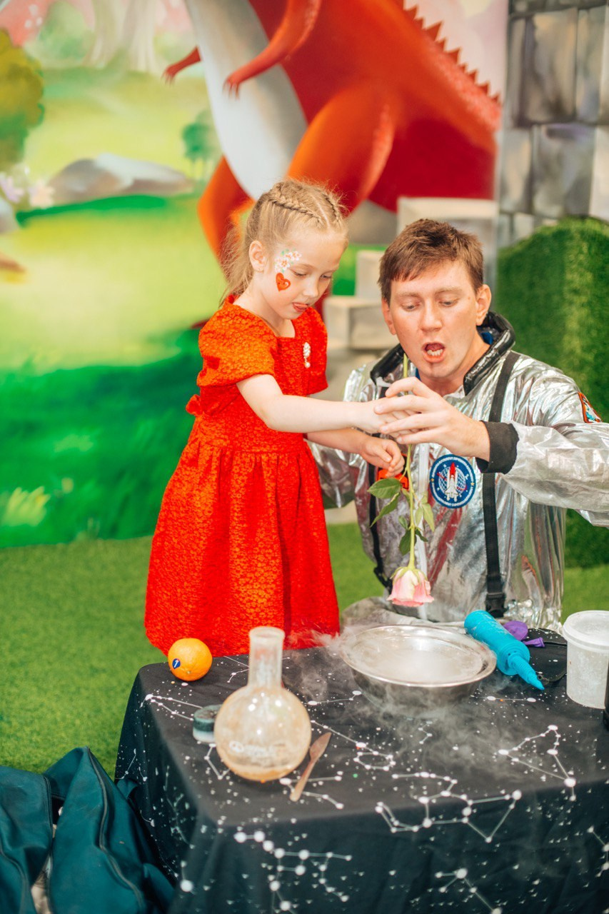 Шоу. Семейный Центр Развлечений в Щелково