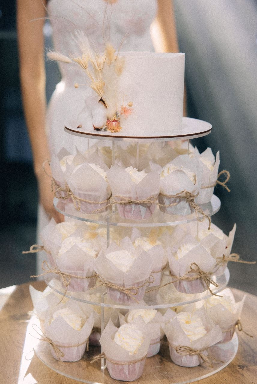 Торт Григорьева. Подрядчики и друзья сети свадебных площадок House for wedding