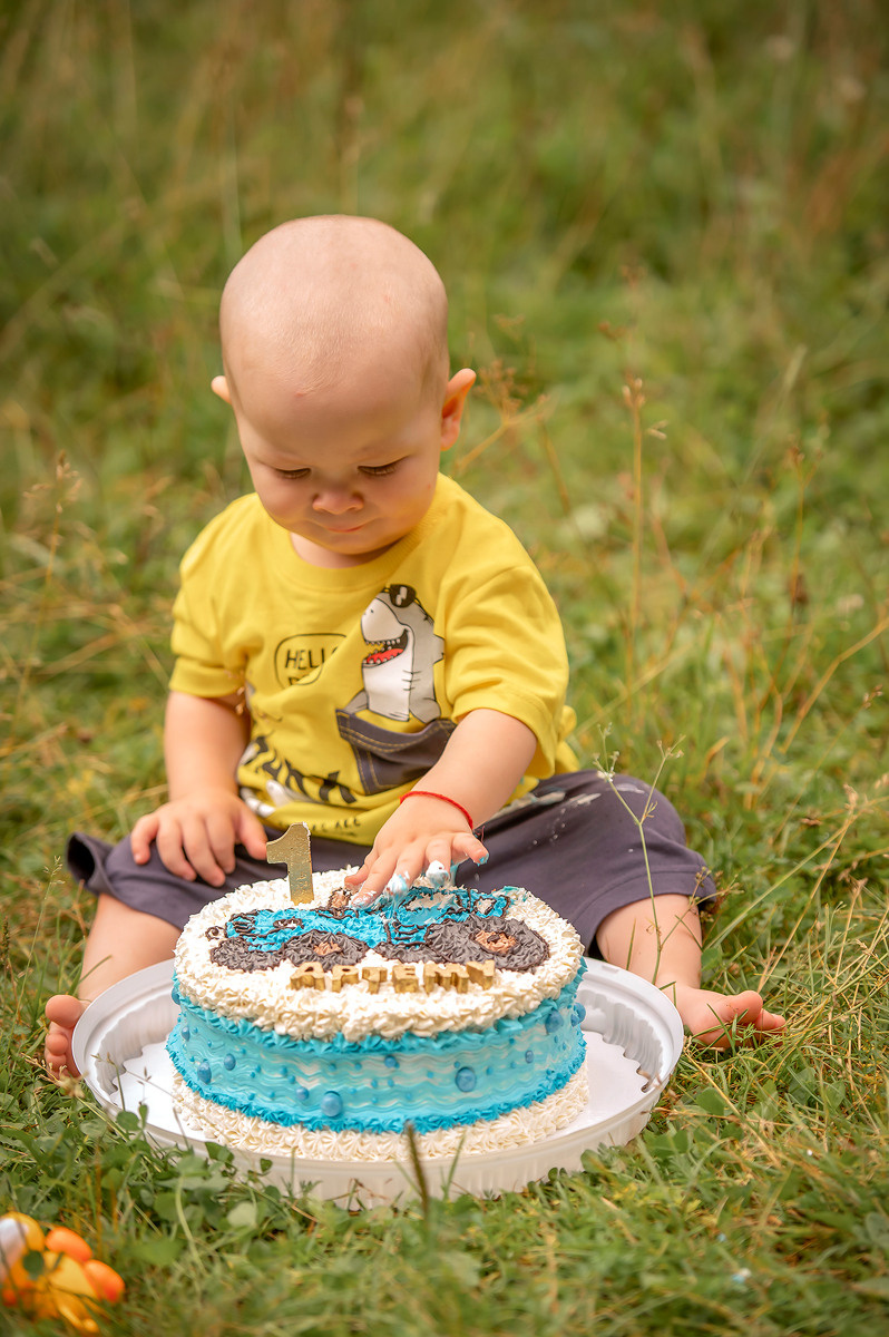 Фотосессия для годовасика, плавно перешла в индивидуальную фотоссесию для мамы. Семейный и детский фотограф в Канске и Канском р-не, Красноярск и