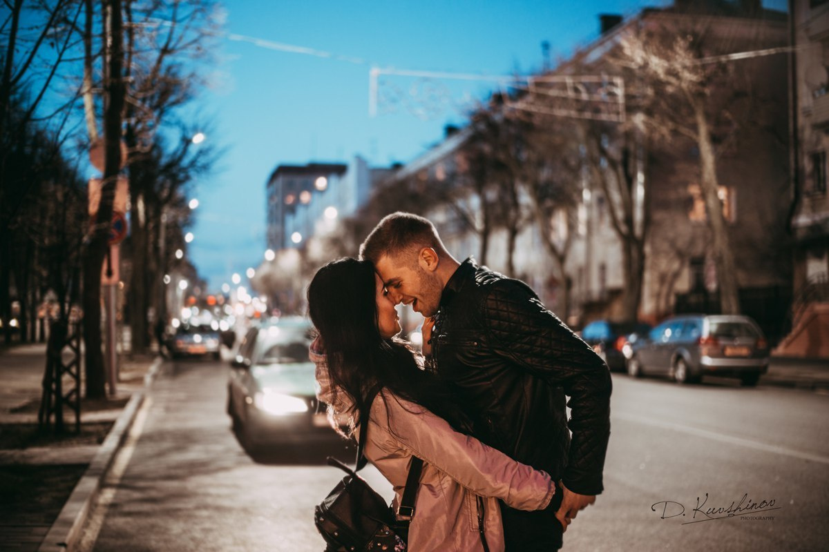 Фотосессия в ночном городе. Свадебный фотограф в Витебске Дмитрий Кувшинов