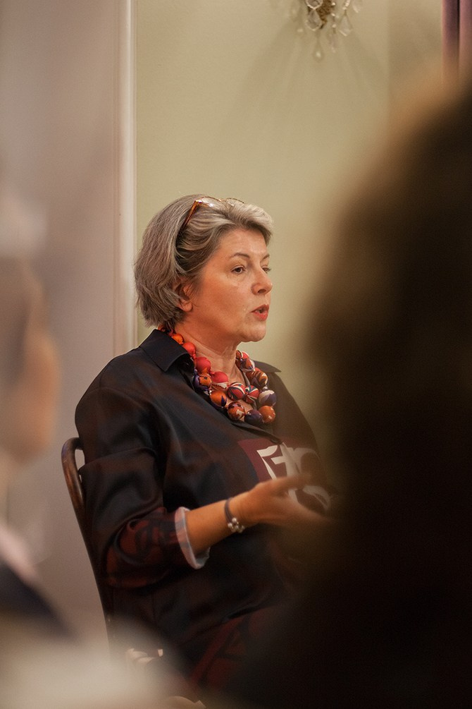 В Петербурге время чая. ФОТОГРАФ ЛИЛИЯ БИЧУРИНА