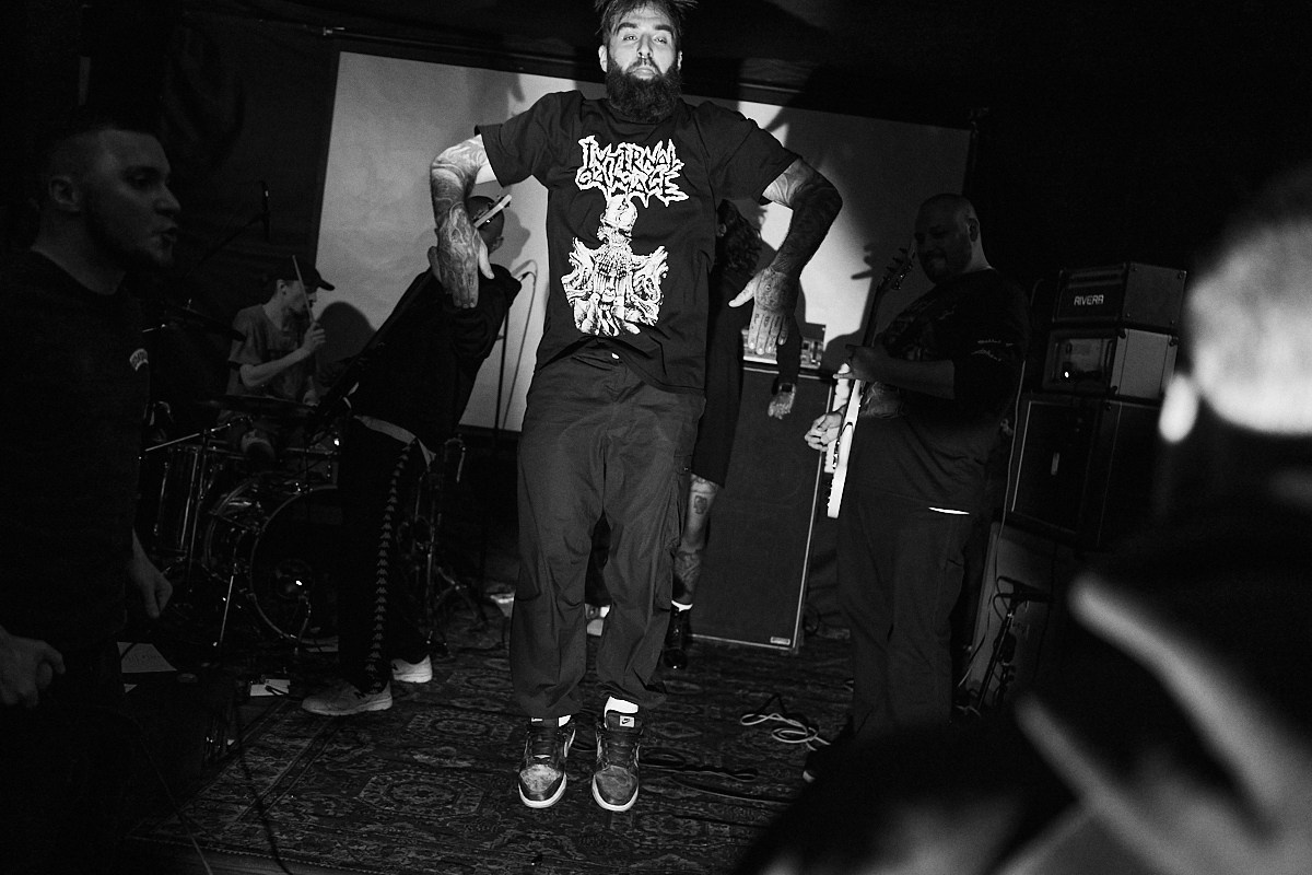 Сожитель, Смерть На Пляже, Линия Бикини, Выродок, Мразь. Иван Кобяков