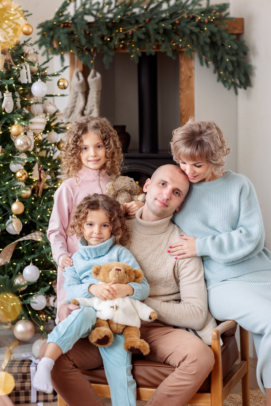 Новогодняя семейная фотосессия. Студия Мускат. Семейный и детский фотограф в Пензе Анна Михайлова