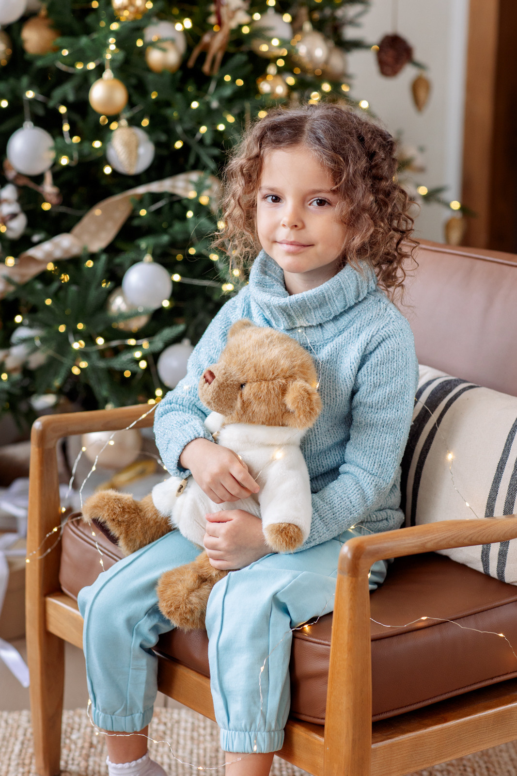 Новогодняя семейная фотосессия. Студия Мускат. Семейный и детский фотограф в Пензе Анна Михайлова