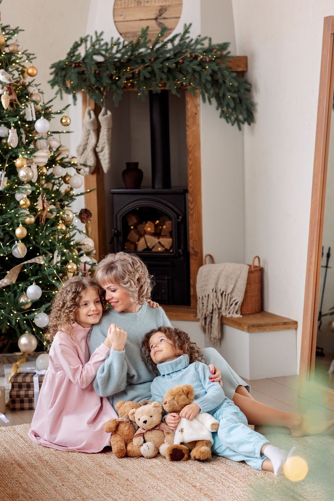 Новогодняя семейная фотосессия. Студия Мускат. Семейный и детский фотограф в Пензе Анна Михайлова