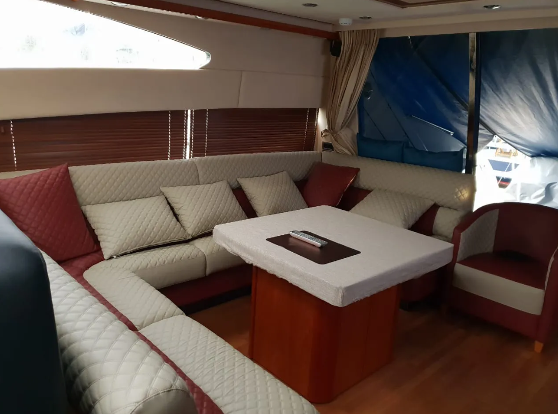 Яхта Анжела Аренда Яхты в Сочи Яхтанаморе YACHTNAMORE YACHTANAMORE