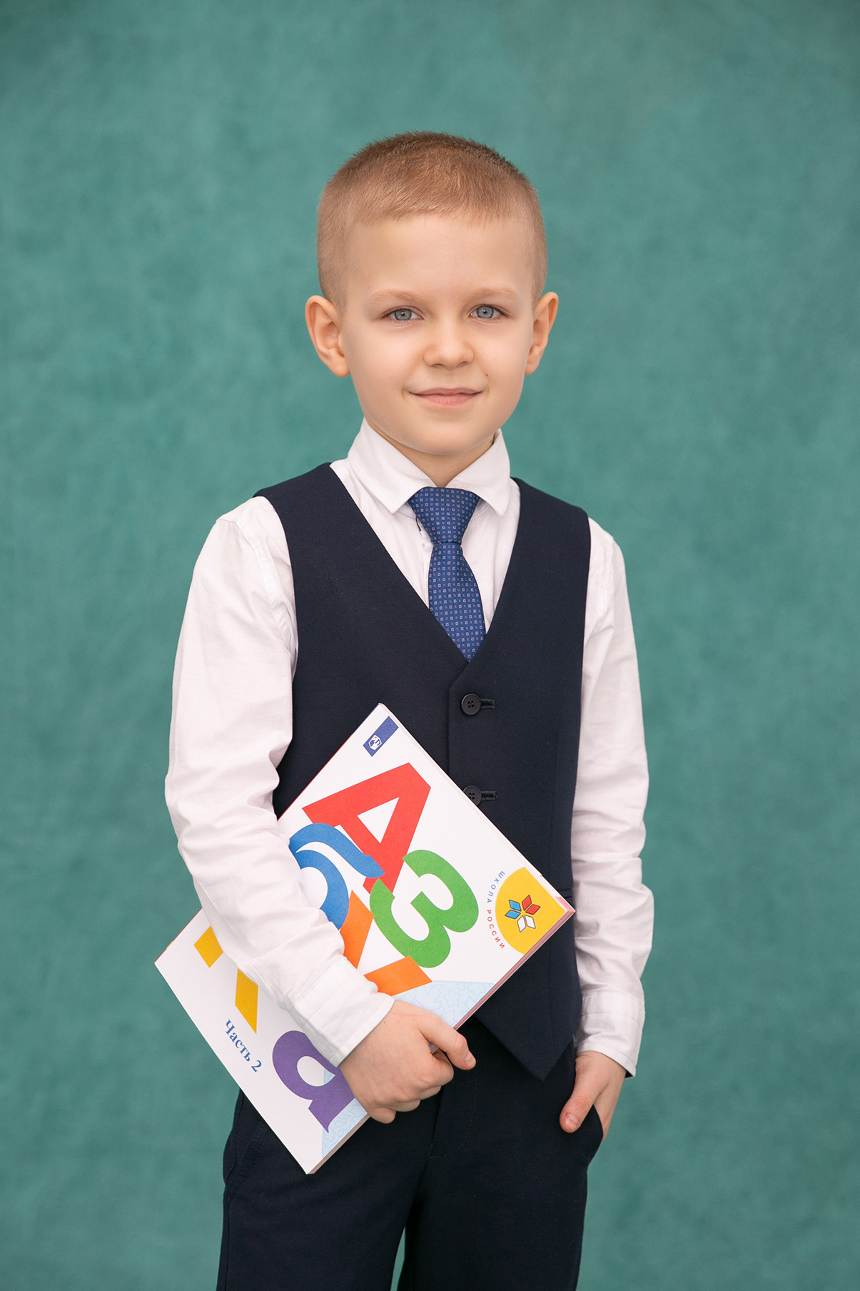 Цены для 1-3 классов. Выпускной альбом в Москве и Домодедово Вышка Школьный фотограф