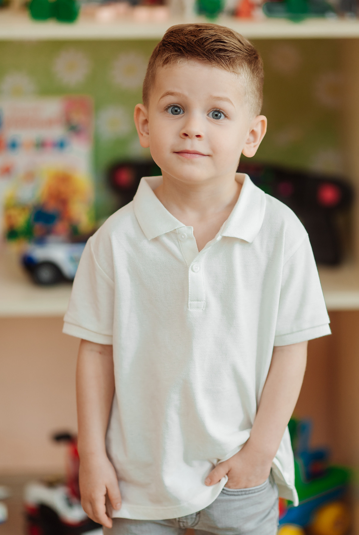 Выпускные альбомы для детского сада. Выпускной альбом в Москве и Домодедово Вышка Школьный фотограф