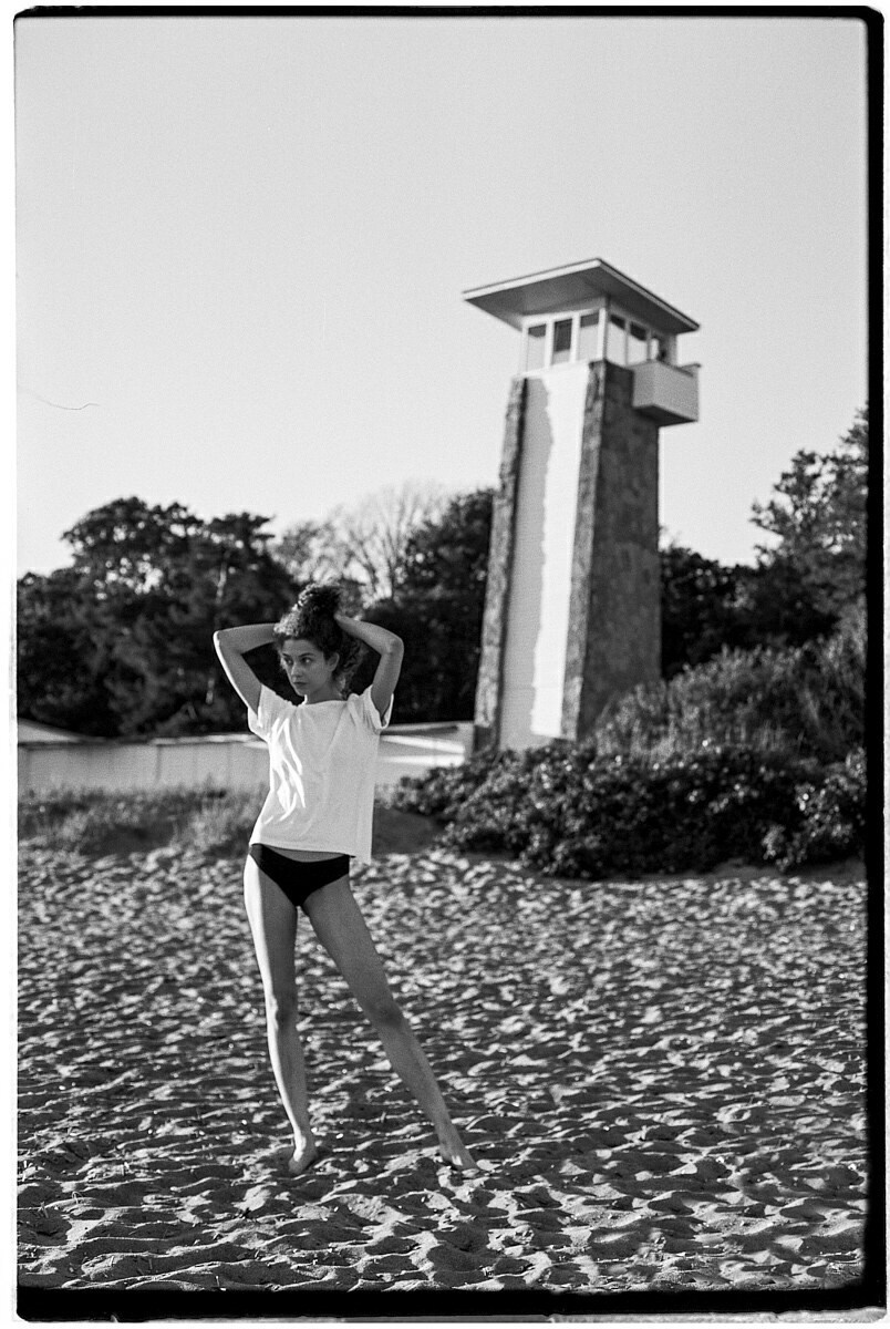 Фотосессия Siia в студии и на пляже — съёмка на цифру и плёнку. Свадебный фотограф Дмитрий Родионов — Санкт-Петербург и Ленинградская область