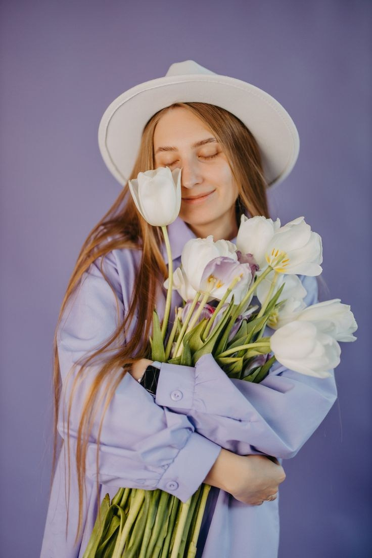 Фотосессии с живыми цветами в Железнодорожном