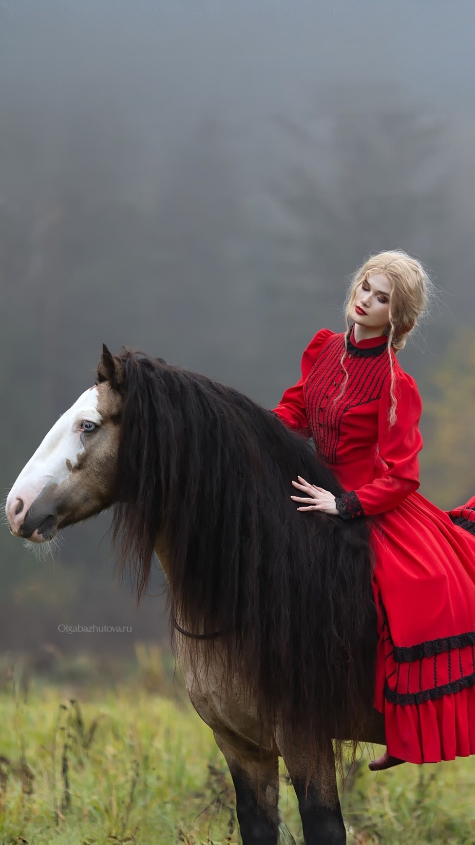 Марта. Русские народные костюмы в Москве