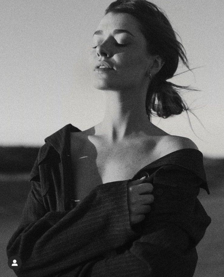 Референсы: прогулка — женский портрет. Креатор Ольга Яш