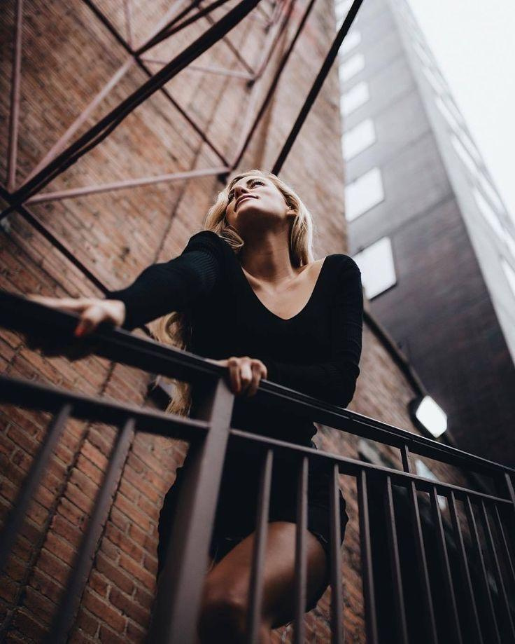 Референсы: прогулка — женский портрет. Креатор Ольга Яш