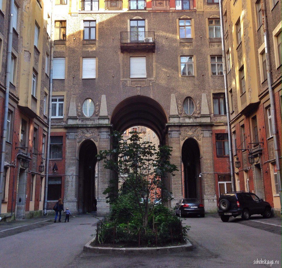 Прогулка по Питеру: места для фотосессий. Креатор Ольга Яш