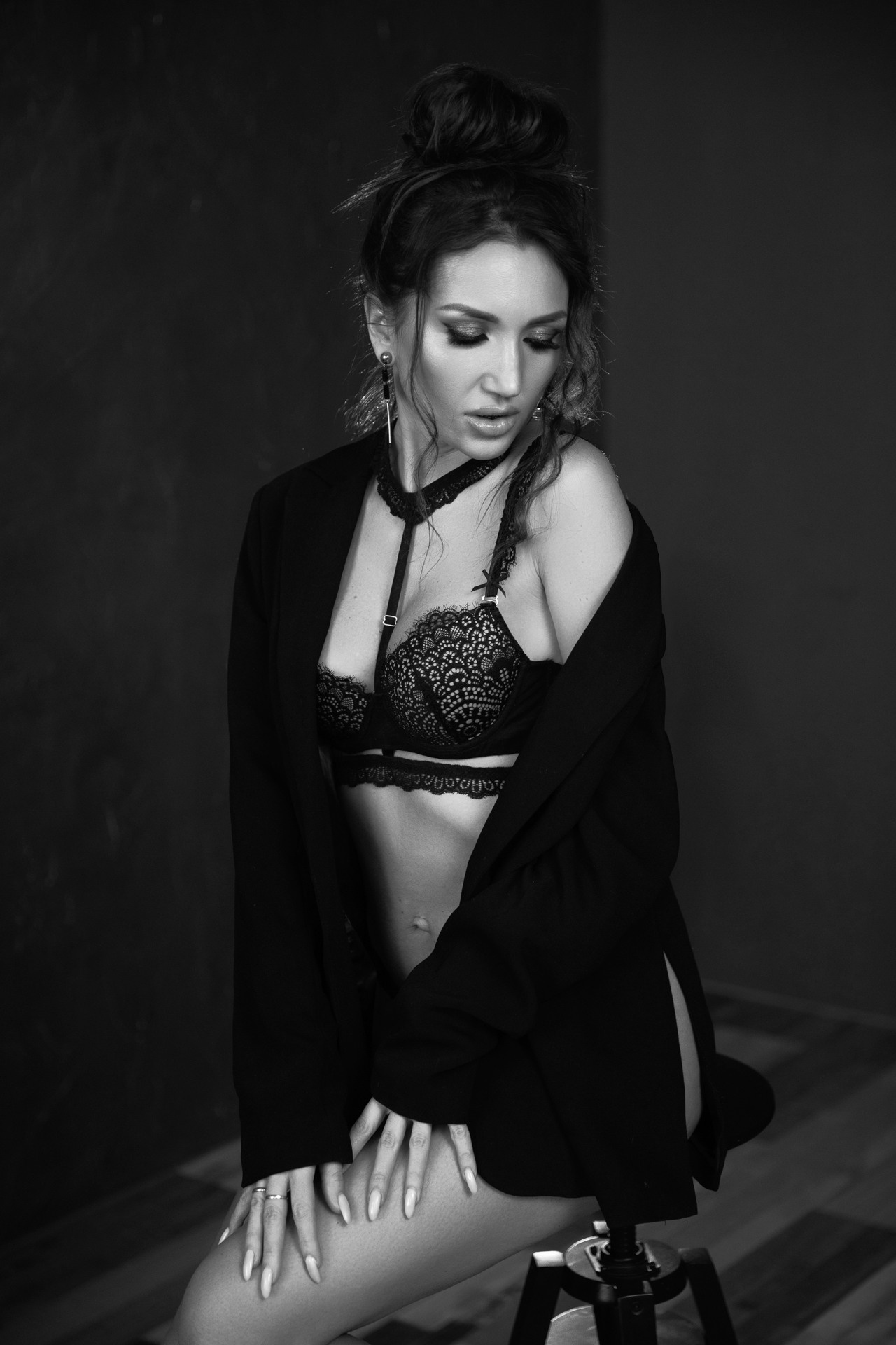 Черно-белая будуарная фотосессия. Профессиональный фотограф Анастасия Кохно