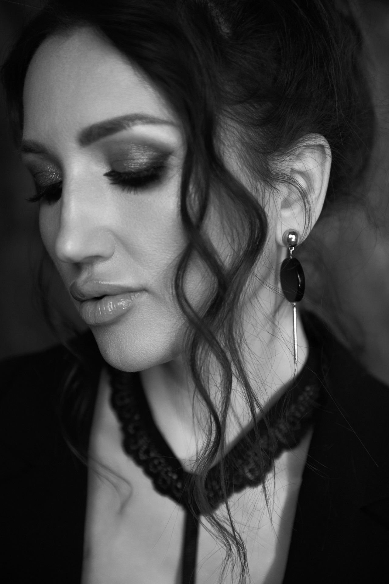 Черно-белая будуарная фотосессия. Профессиональный фотограф Анастасия Кохно