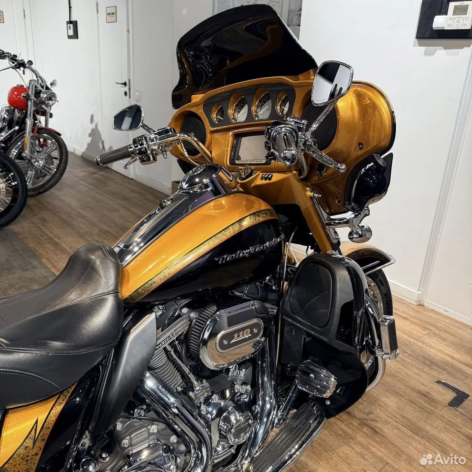 2014 CVO Еlесtra Glide Limited Gоld Rush. Hello Davidson, Москва. Только хорошие мотоциклы…