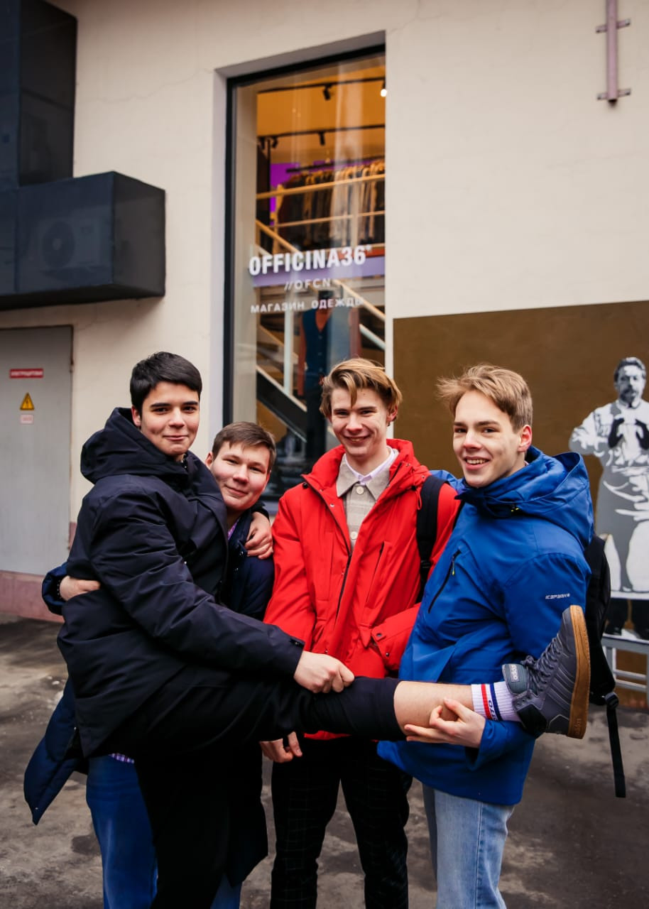 Правила фотосъёмки. Выпускной альбом в Москве и Домодедово Вышка Школьный фотограф