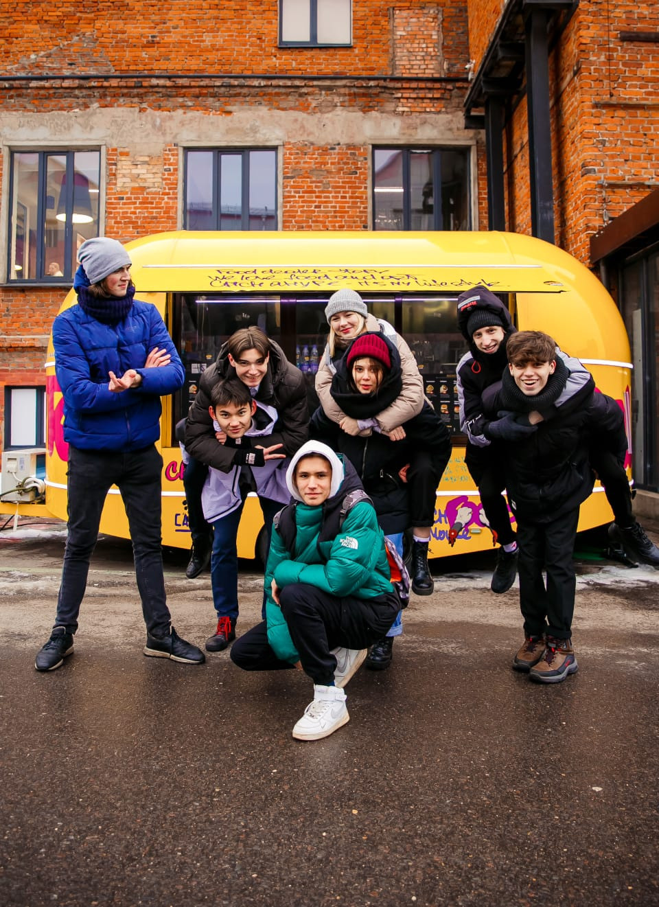 Правила фотосъёмки. Выпускной альбом в Москве и Домодедово Вышка Школьный фотограф