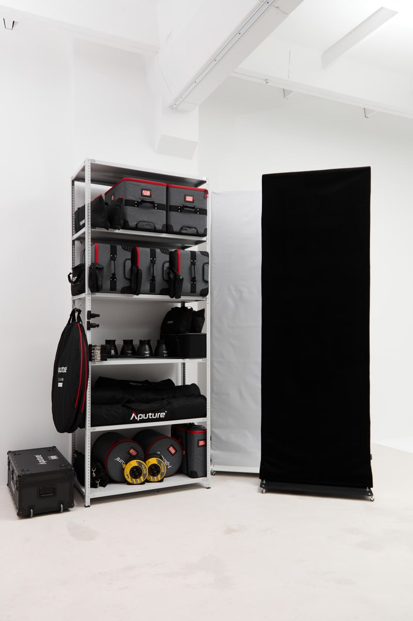 Фотостудия MARK — идеально подходит для съёмок в разных стилях. Фотограф в Минске Людмила Дутко